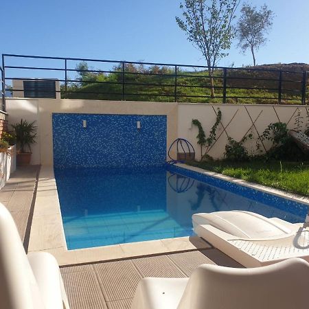 Stylish Two Bedroom House With Private Pool Τίρανα Εξωτερικό φωτογραφία