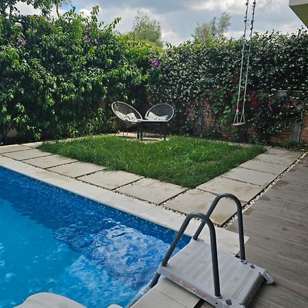 Stylish Two Bedroom House With Private Pool Τίρανα Εξωτερικό φωτογραφία
