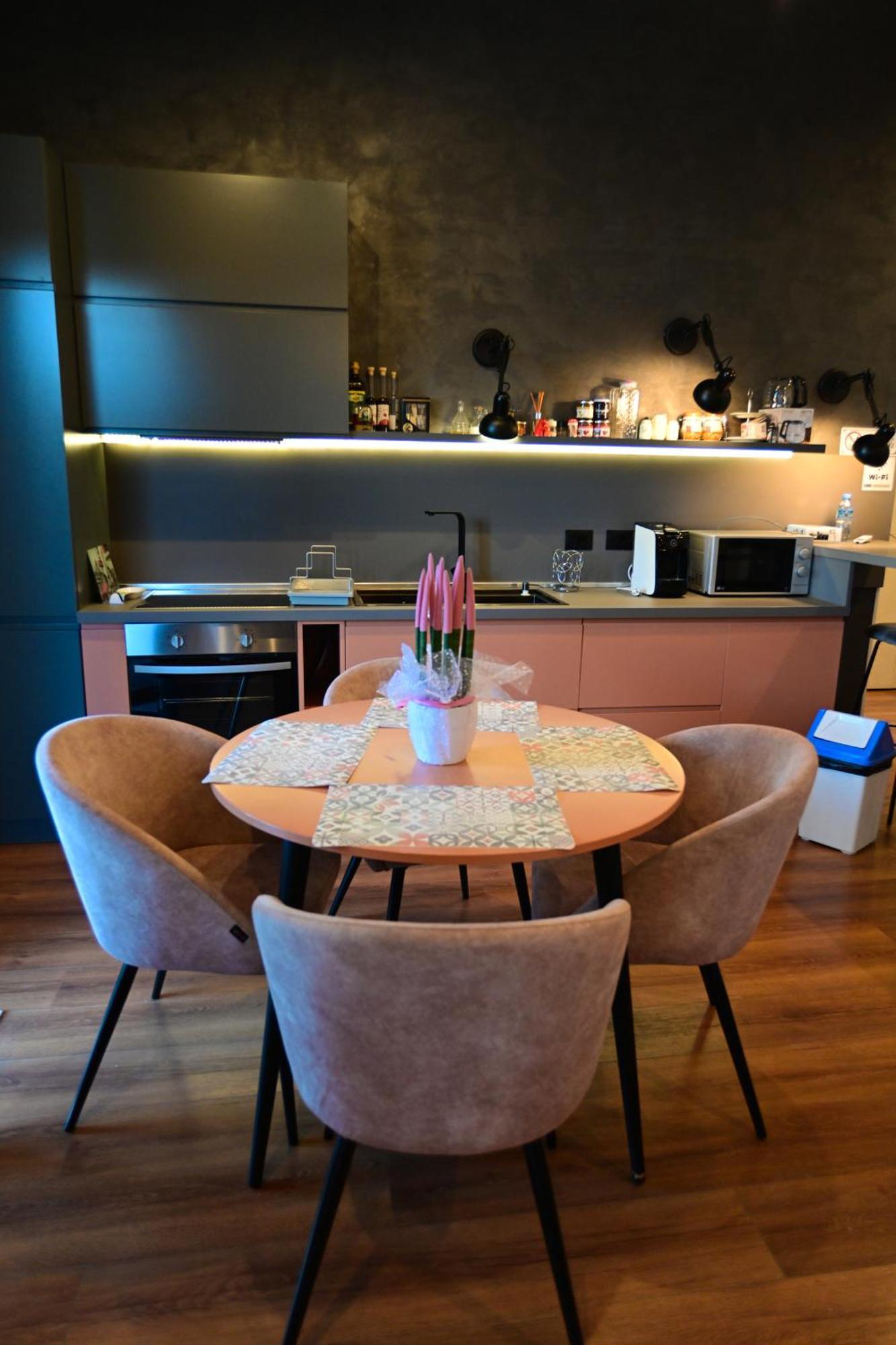 Stylish Two Bedroom House With Private Pool Τίρανα Δωμάτιο φωτογραφία